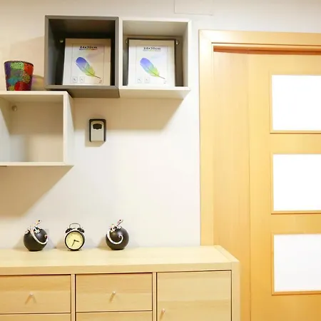Apartment Bcn Center 10min/beach 3min/tren2min/alcampo 1min Sant Adria de Besos